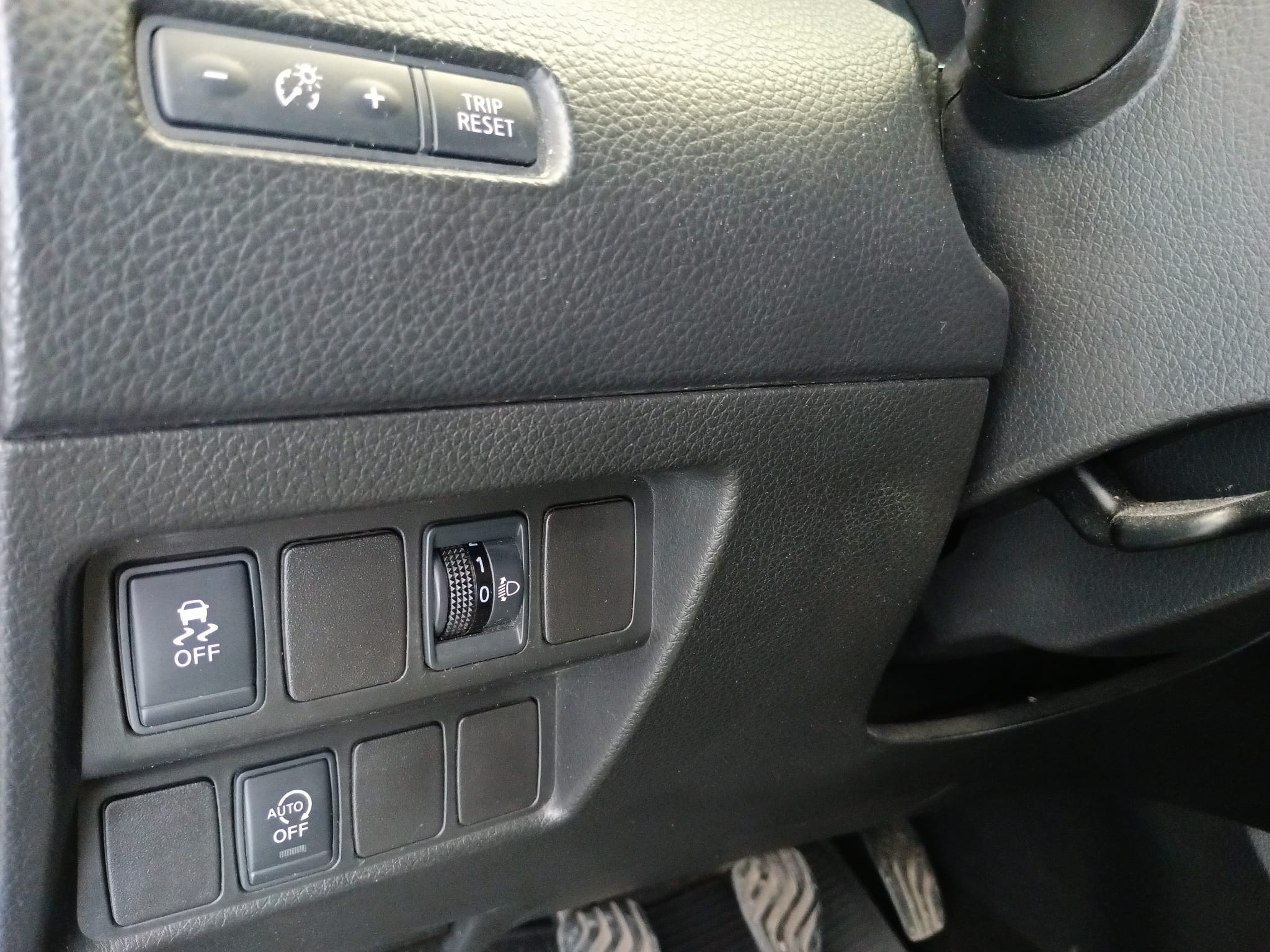 NISSAN QASHQAI 27